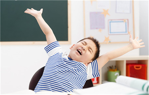 厭學(xué)孩子輔導(dǎo)機(jī)構(gòu),心理輔導(dǎo)學(xué)校,厭學(xué)孩子學(xué)校