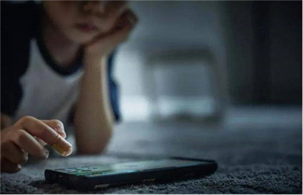 治戒上網(wǎng)成癮的權威機構,戒除網(wǎng)癮,問題青少年教育學校